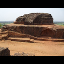 Noch einmal der Stumpf der einst riesigen Stupa